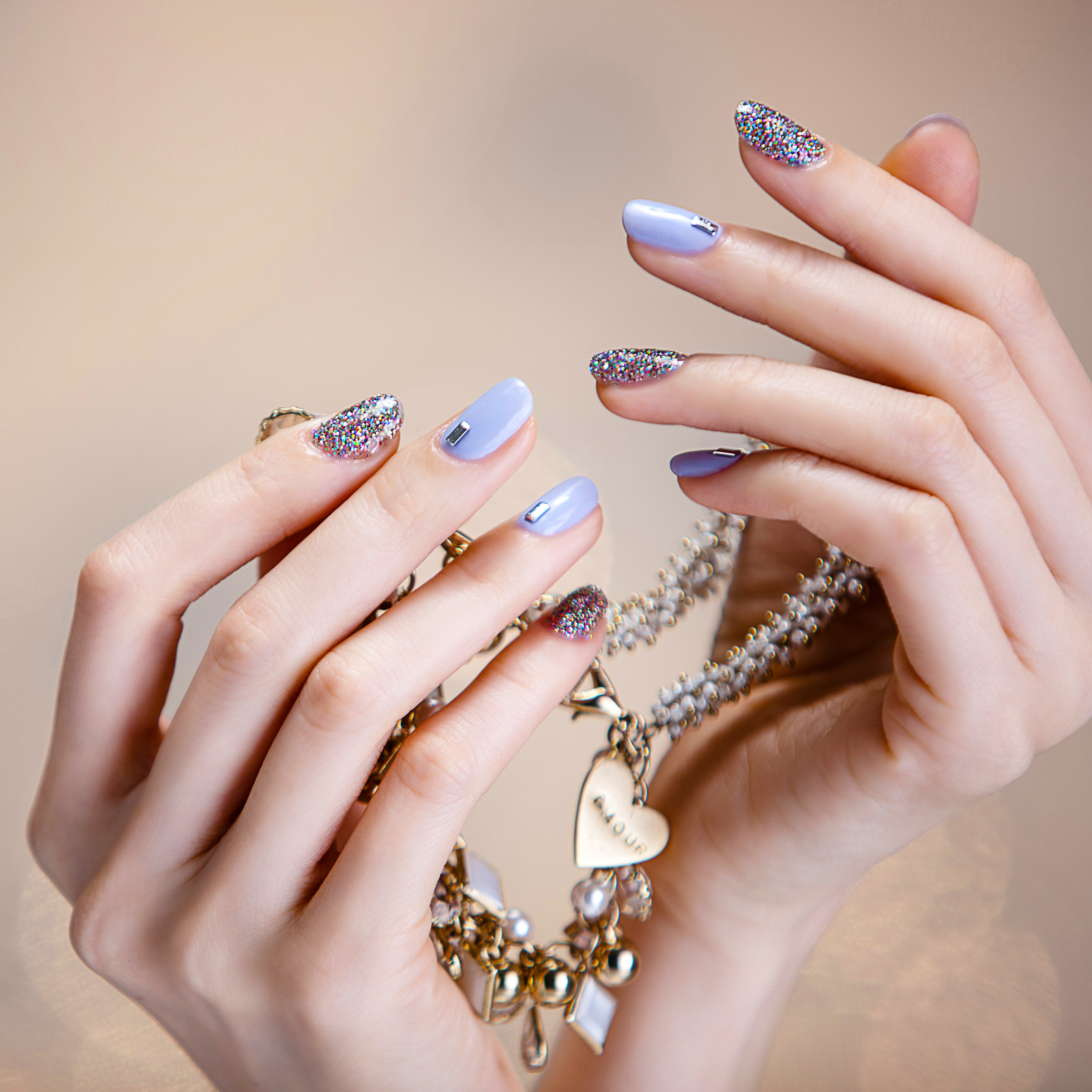 Beige_and_Cream_Modern_Nail_Salon_Sale_Instagram_Post.png